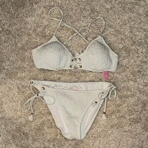 Victoria Secret White ruched Bikini Set - size Medium